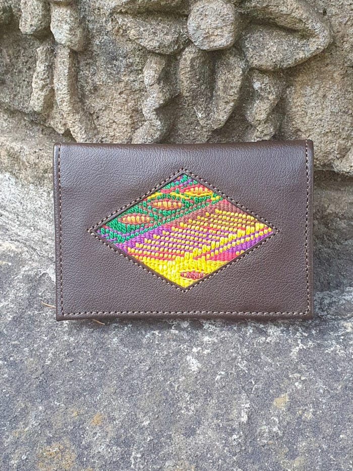 Yaxchee Wallet by Poncho's Bags | Inspire Me Latin America