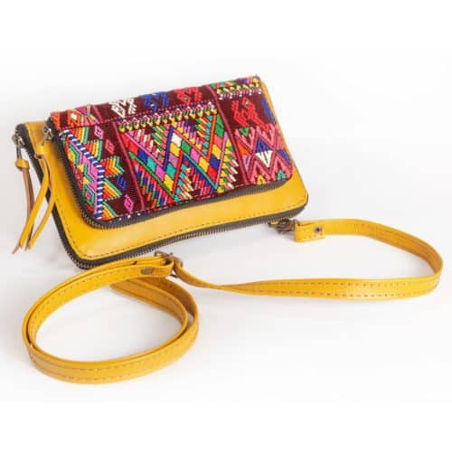 Amaite Convertible Clutch by Poncho's Bags | Inspire Me Latin America