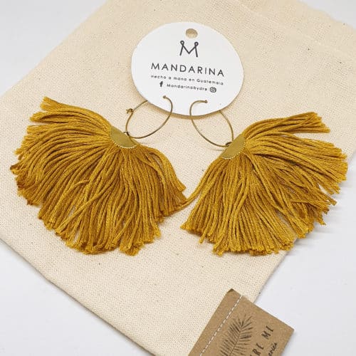 Pluma Earrings by Mandarina by Dre | Inspire Me Latin America