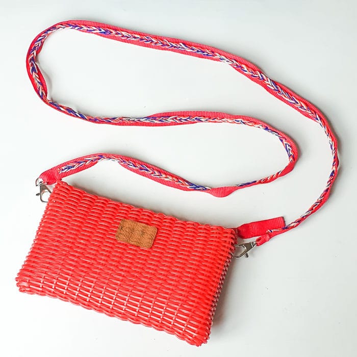 Margarita Crossbody Purse from Korotos | Inspire Me Latin America