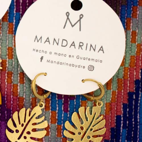 Monstera Brass Earrings by Mandarina by Dre | Inspire Me Latin America