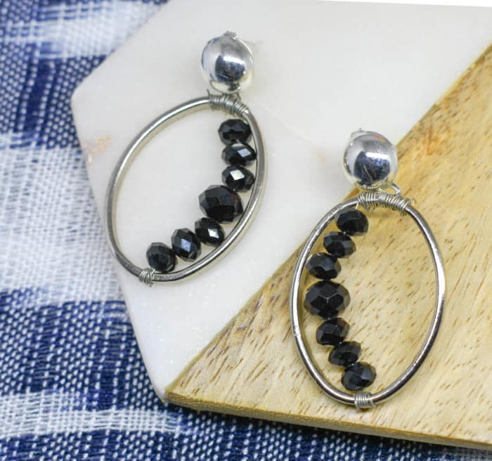 Alambrito - Small Oval Black by Mereketé | Inspire Me Latin America