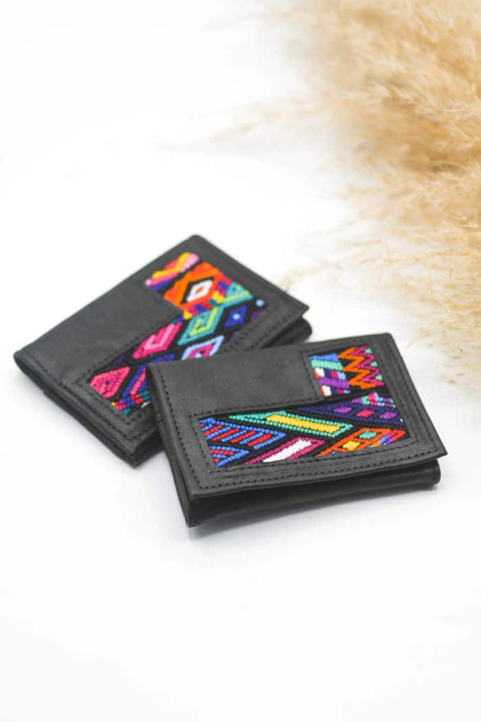 Coloibri Wallet by Poncho's Bags | Inspire Me Latin America